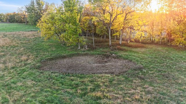 13992 Farm Road 2185, Cassville, MO 65625