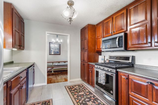 13992 Farm Road 2185, Cassville, MO 65625