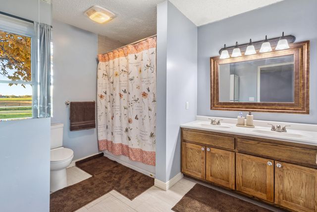 13992 Farm Road 2185, Cassville, MO 65625