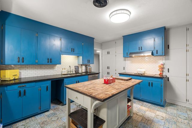 1212 Meadowood Rd., Columbia, MS 39429