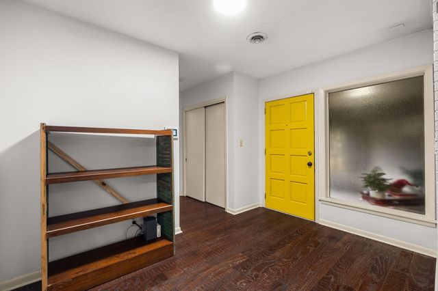 1212 Meadowood Rd., Columbia, MS 39429