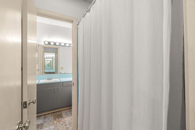 1212 Meadowood Rd., Columbia, MS 39429