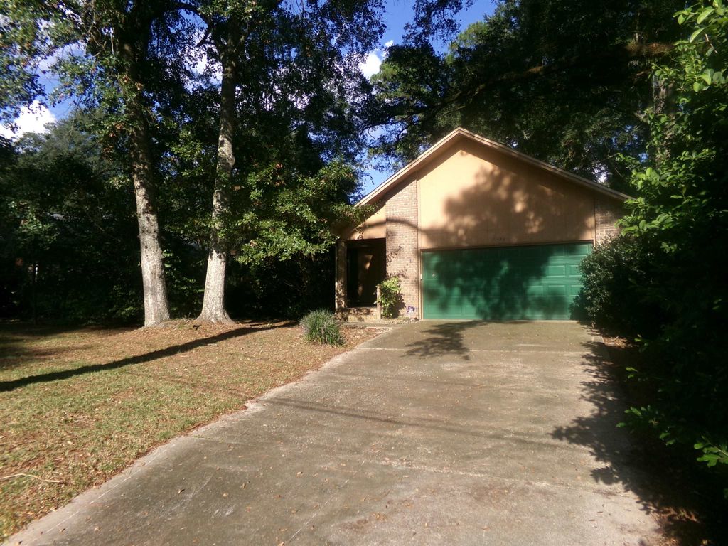 6525 Iron Liege Trail, Tallahassee, FL 32309