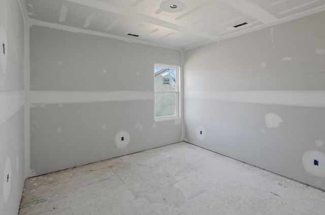 5201 WHISPER DR, Columbia, MO 65203