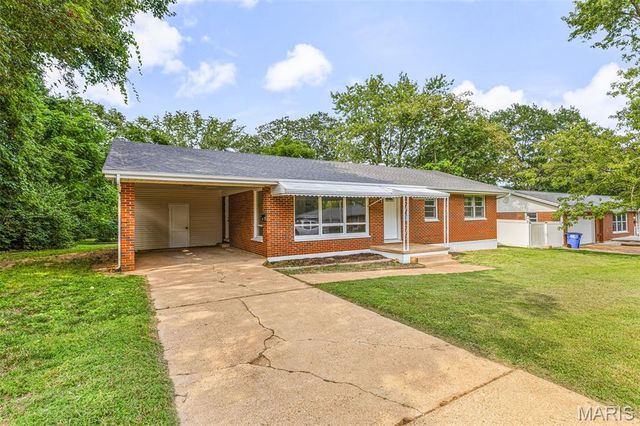 207 Carter Street, Farmington, MO 63640