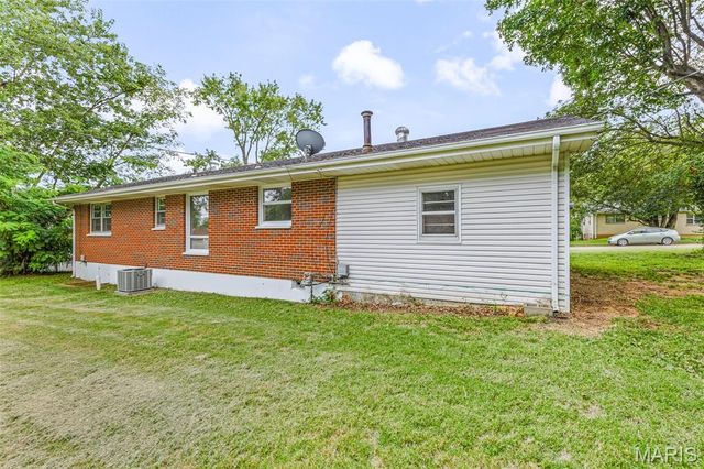 207 Carter Street, Farmington, MO 63640