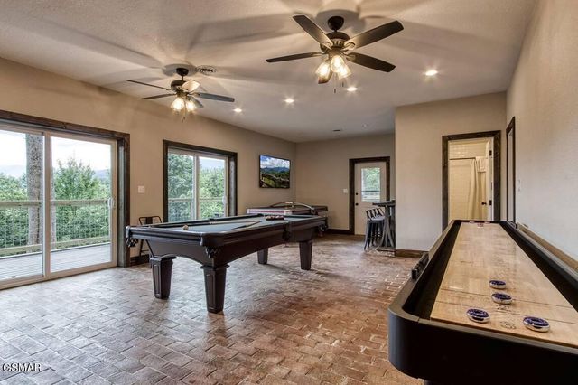 1120 Tanrac Trail, Gatlinburg, TN 37738