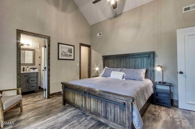 1120 Tanrac Trail, Gatlinburg, TN 37738