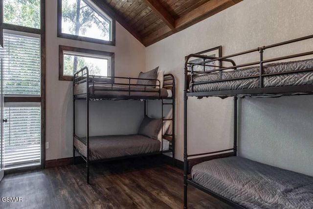 1120 Tanrac Trail, Gatlinburg, TN 37738