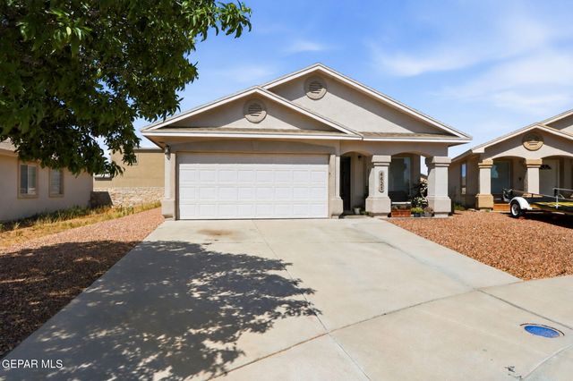 4621 LOLO CALDERA Way, El Paso, TX 79938