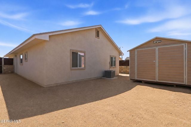 4621 LOLO CALDERA Way, El Paso, TX 79938