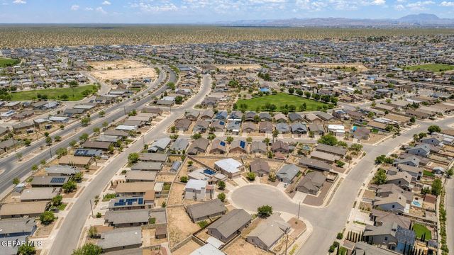 4621 LOLO CALDERA Way, El Paso, TX 79938