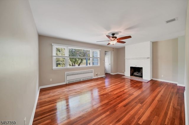 59 Dreahook Rd, Branchburg Twp., NJ 08876