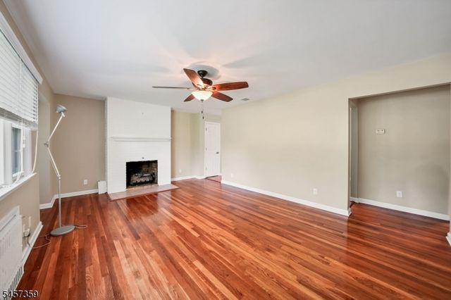 59 Dreahook Rd, Branchburg Twp., NJ 08876