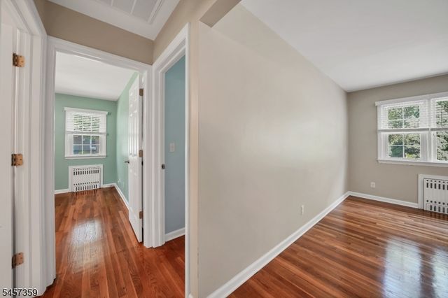 59 Dreahook Rd, Branchburg Twp., NJ 08876