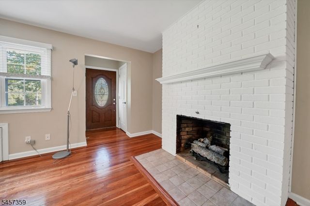 59 Dreahook Rd, Branchburg Twp., NJ 08876
