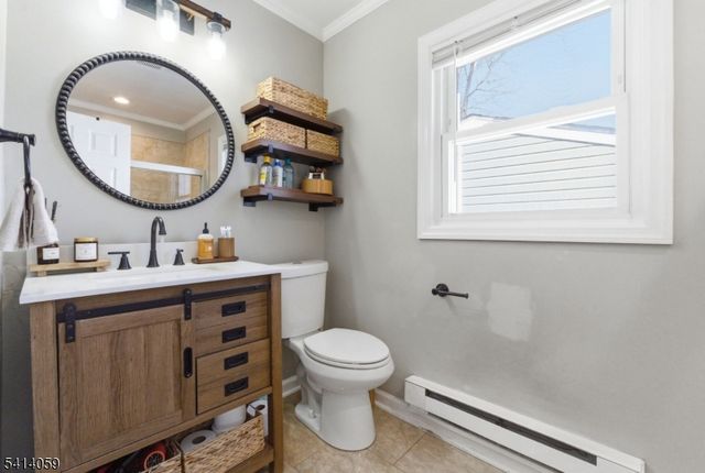 25 Bucknell Way, Hopatcong Boro, NJ 07843