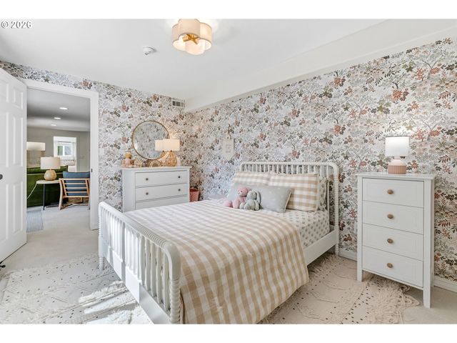 10455 Sw RIDGEVIEW Ln, Portland, OR 97219