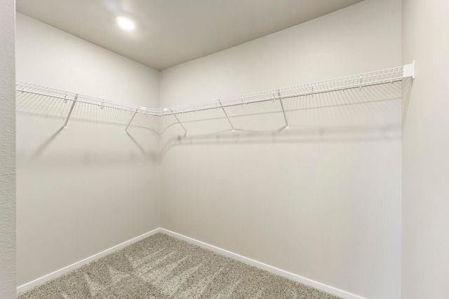 5912 W Jamestown Ln, Spokane, WA 99208