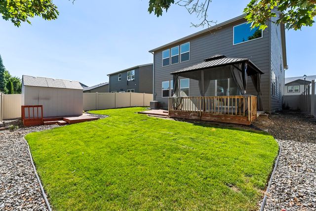 5912 W Jamestown Ln, Spokane, WA 99208