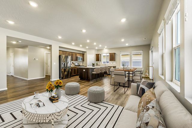 5912 W Jamestown Ln, Spokane, WA 99208
