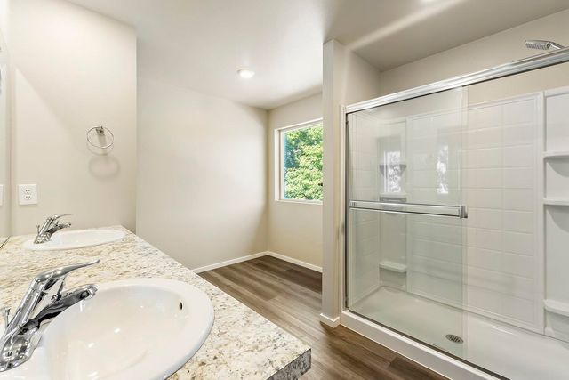 5912 W Jamestown Ln, Spokane, WA 99208