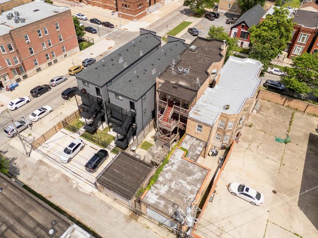 6504 S Maryland Avenue, Chicago, IL 60637