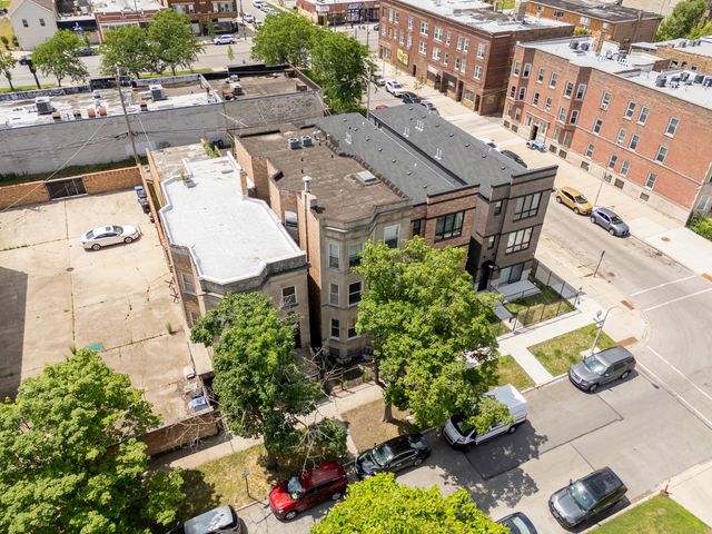 6504 S Maryland Avenue, Chicago, IL 60637