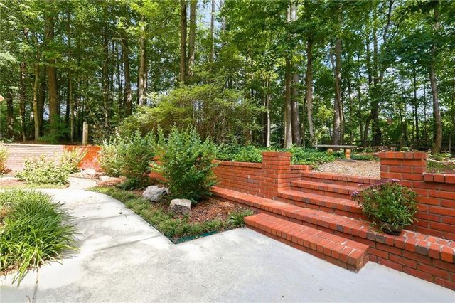 1473 Mahogany Chase NW, Acworth, GA 30101