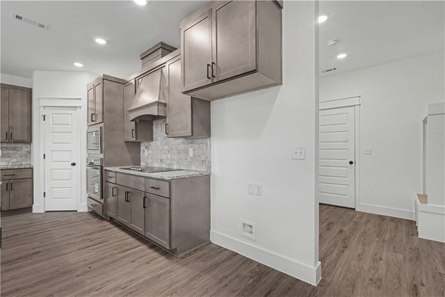 8820 Anise Drive, Centerton, AR 72719