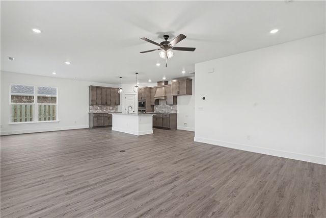 8820 Anise Drive, Centerton, AR 72719