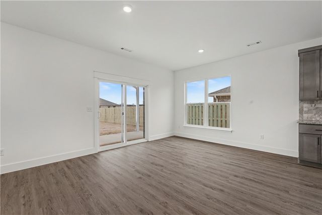 8820 Anise Drive, Centerton, AR 72719