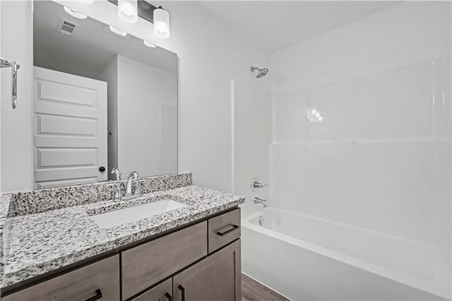 8820 Anise Drive, Centerton, AR 72719