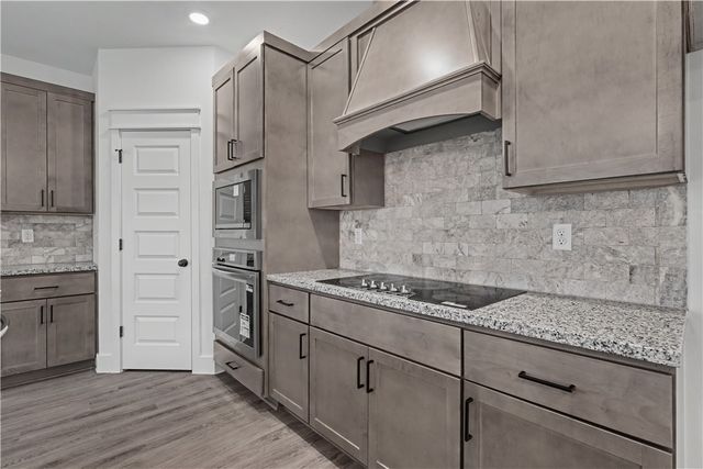 8820 Anise Drive, Centerton, AR 72719