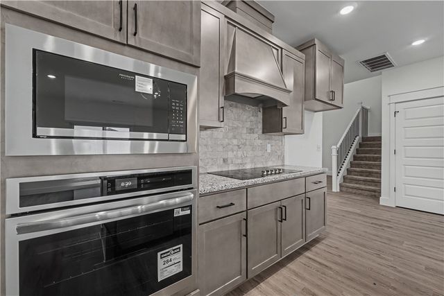 8820 Anise Drive, Centerton, AR 72719