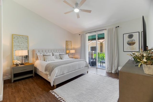 11785 St Andrews Place Apt 106, Wellington, FL 33414