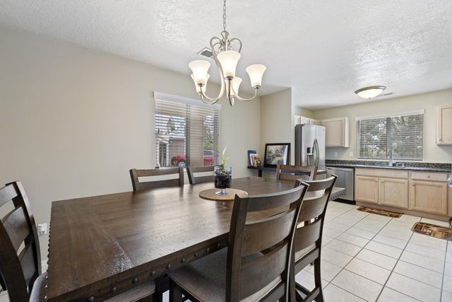 9205 Halyard Road NW, Albuquerque, NM 87121