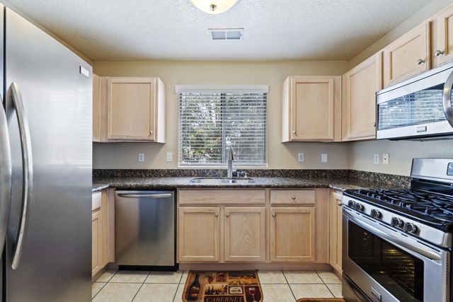 9205 Halyard Road NW, Albuquerque, NM 87121
