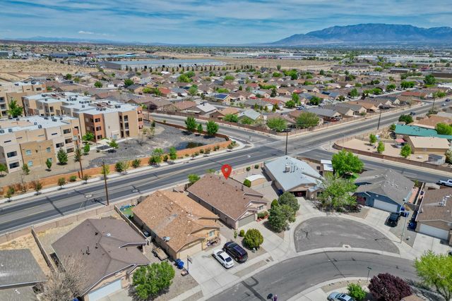 9205 Halyard Road NW, Albuquerque, NM 87121