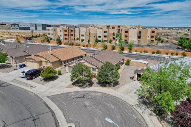 9205 Halyard Road NW, Albuquerque, NM 87121