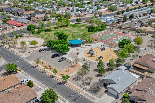 9205 Halyard Road NW, Albuquerque, NM 87121