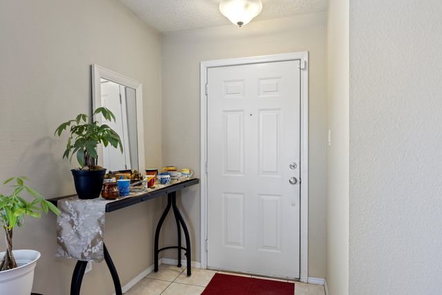 9205 Halyard Road NW, Albuquerque, NM 87121