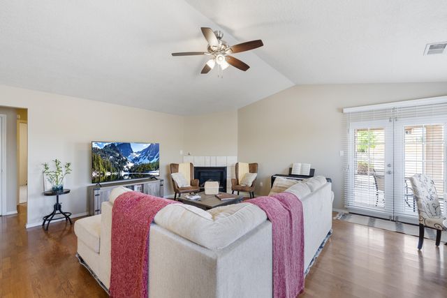 9205 Halyard Road NW, Albuquerque, NM 87121