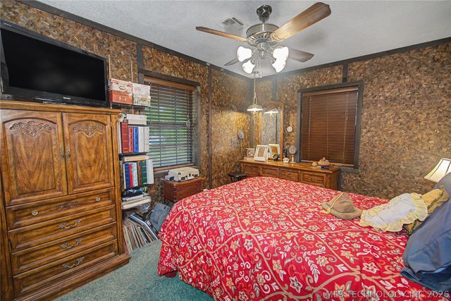 30266 S Hickory Lane, Cookson, OK 74427