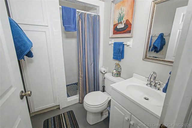 30266 S Hickory Lane, Cookson, OK 74427