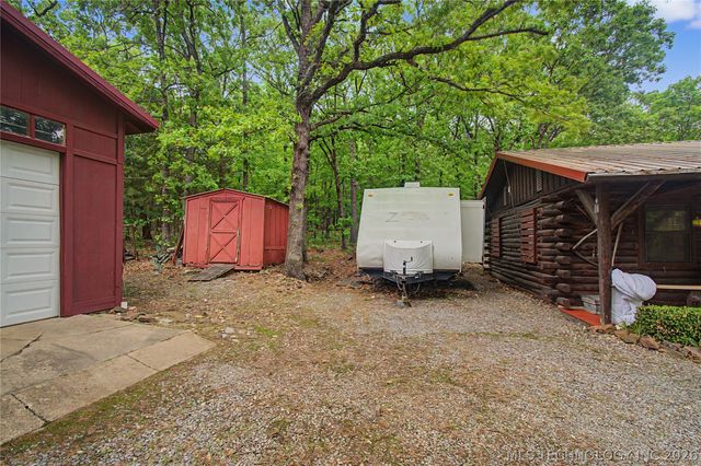30266 S Hickory Lane, Cookson, OK 74427