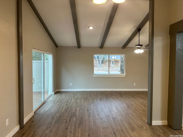 1228 E San Marcos St, Pearsall, TX 78061