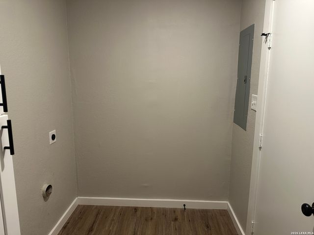 1228 E San Marcos St, Pearsall, TX 78061