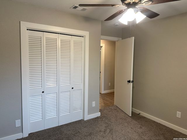 1228 E San Marcos St, Pearsall, TX 78061