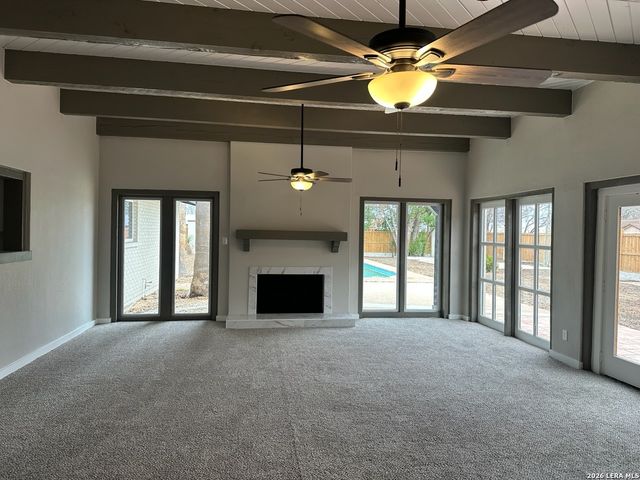 1228 E San Marcos St, Pearsall, TX 78061